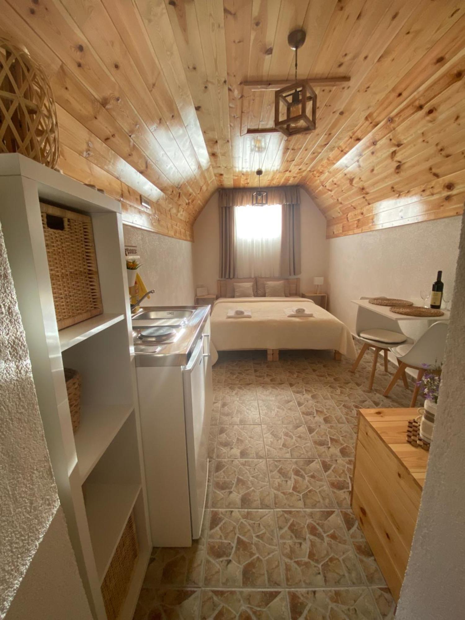 Apartment & Rooms Sweet Dreams Zabljak  Exterior photo