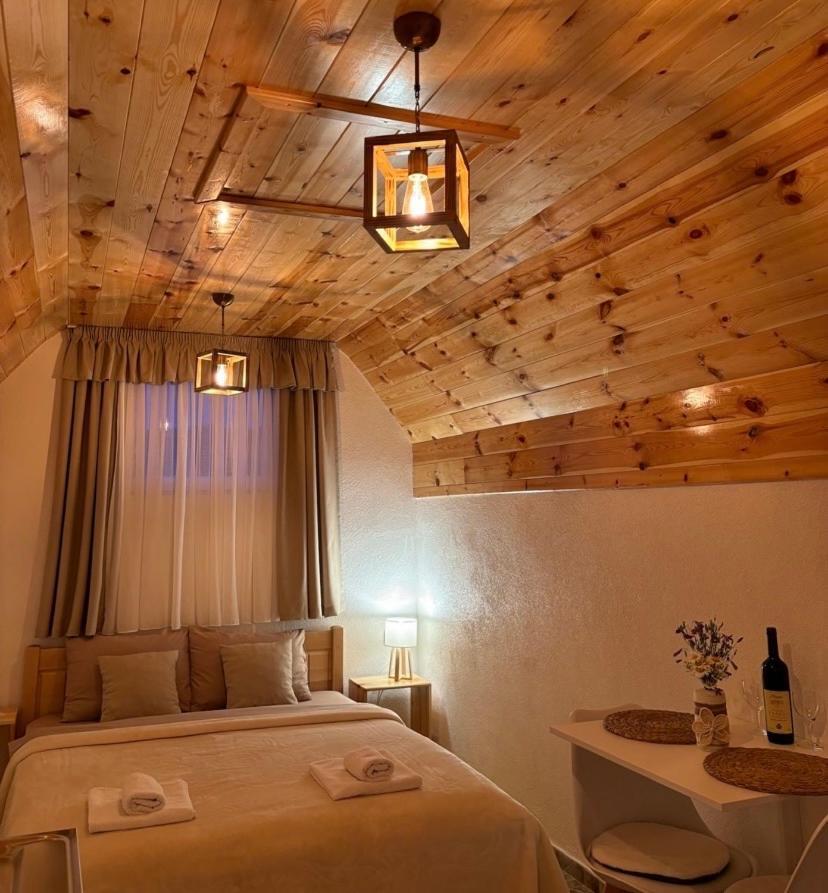 Apartment & Rooms Sweet Dreams Zabljak  Exterior photo