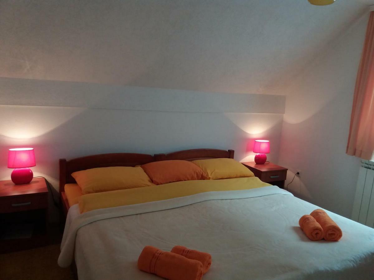Apartment & Rooms Sweet Dreams Zabljak  Exterior photo